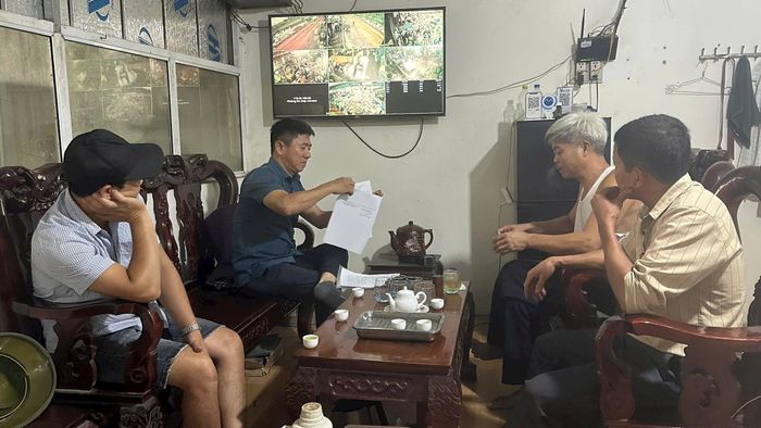 Công tác tuyên truyền, vận động các trường hợp vi phạm đất đai, trật tự xây dựng được xã Thường Tín triển khai quyết liệt trong thời gian qua đã đạt được kết quả tích cực. Ảnh: PV