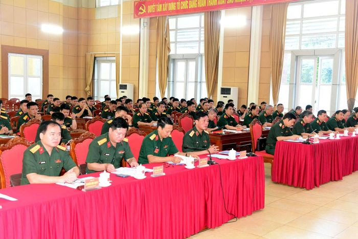 Các đại biểu tham dự khai mạc hội thi. Ảnh: MT