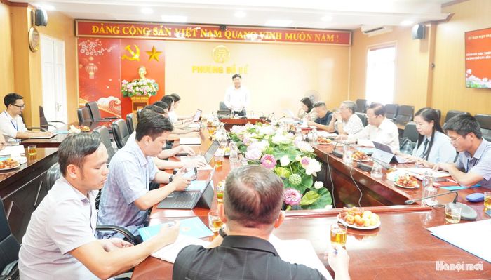 Quang cảnh buổi làm việc. Ảnh: Lê Dung