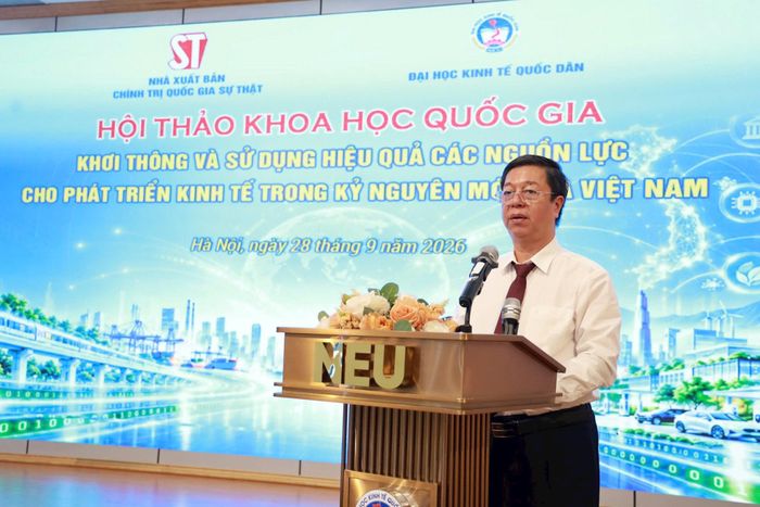 PGS.TS Vũ Trọng Lâm, Giám đốc - Tổng Biên tập Nhà xuất bản Chính trị quốc gia Sự thật phát biểu. Ảnh: Minh Hải