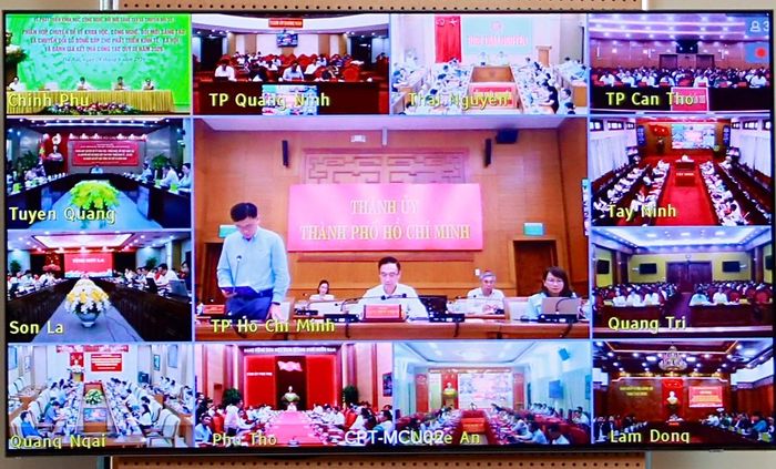 Các đại biểu tham dự trực tuyến tại các điểm cầu. Ảnh: Quang Thái