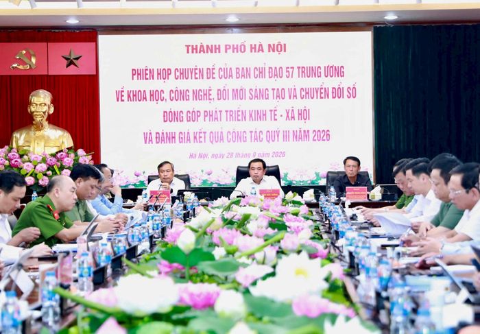 Các đại biểu tham dự phiên họp tại điểm cầu thành phố Hà Nội: Ảnh: Quang Thái
