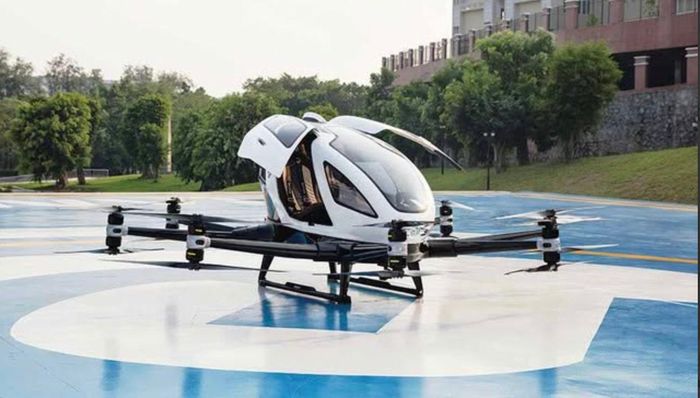 Hà Nội thử nghiệm có kiểm soát phương tiện bay EH-216S, xây dựng mô hình quản lý giao thông hệ thống máy bay không người lái.