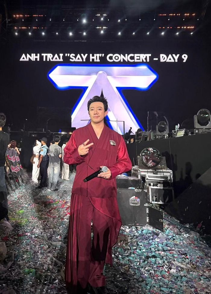  MC Trấn Thành sẽ xuất hiện để khuấy động không khí trong concert Vũ Trụ "Say Hi". 