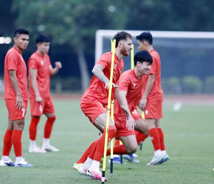 Nguyễn Tài Lộc (giữa) là một trong những nhân tố đáng chú ý. (Ảnh: VFF)