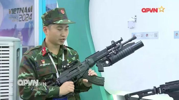 Trang Militarnyi cho biết thêm, đây có thể là phương án cần được quan sát và học hỏi, nhằm tìm ra cách thức tốt nhất để chống lại máy bay không người lái được sử dụng ngày càng nhiều trên chiến trường hiện đại.