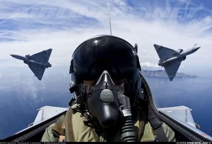 Tính đến tháng 9/2026, Công ty HAL đã lắp ráp được khoảng 27 chiếc Tejas Mk 1A, nhưng chỉ có khoảng 10 động cơ dành cho chúng là sẵn sàng tích hợp.