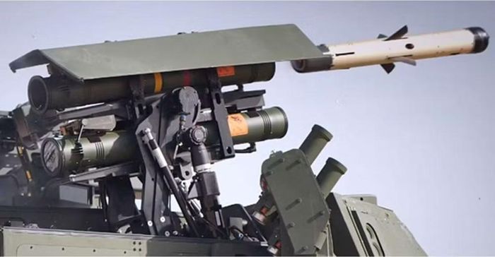 Ngày 22/9/2026, RSGS tiếp tục nhận một thỏa thuận thông qua Liên minh Công nghệ Hàng không và Tên lửa (AMTC) để hỗ trợ quá trình chứng nhận tên lửa chống tăng SPIKE SR tại Mỹ.