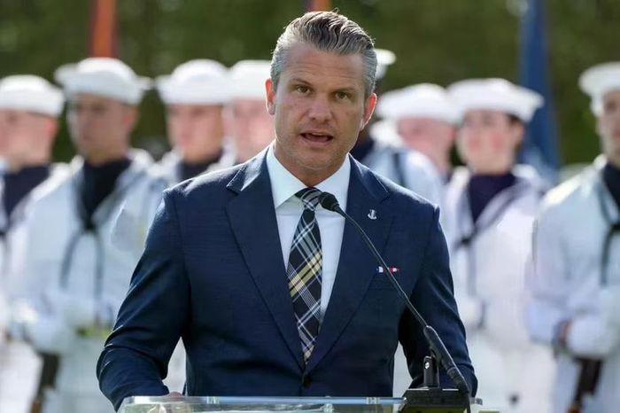 Ông Hegseth yêu cầu huy động mọi nguồn lực để bảo vệ cơ sở hạ tầng bầu cử