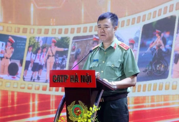 Thiếu tướng Nguyễn Ngọc Quyền, Phó Bí thư Đảng ủy, Phó Giám đốc CATP Hà Nội ghi nhận, biểu dương Đảng ủy, Ban Chỉ huy Phòng Cảnh sát giao thông đã chủ động lựa chọn nội dung thiết thực, tổ chức Hội thi với hình thức phong phú, phù hợp đặc thù của lực lượng