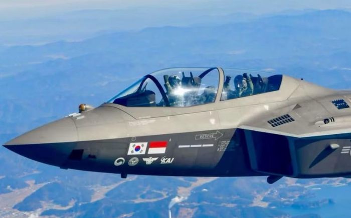 KAI cũng có kinh nghiệm xuất khẩu dòng T-50 và FA-50, tạo nền tảng về đào tạo, bảo đảm kỹ thuật và dịch vụ hậu mãi cho khách hàng nước ngoài.