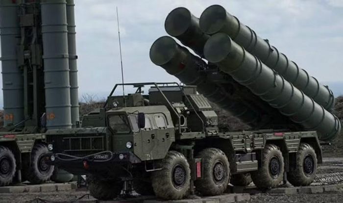 Tuyên bố của ông Lavrov được đưa ra sau khi xuất hiện thông tin Thổ Nhĩ Kỳ có thể chuyển các hệ thống S-400 cho Các Tiểu vương quốc Arab Thống nhất (UAE).