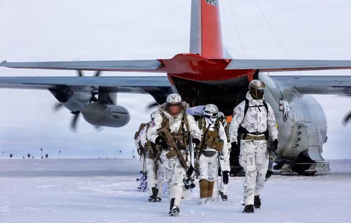 Ngoài việc mở rộng cơ sở quân sự, thỏa thuận còn nhấn mạnh vai trò lớn hơn của NATO trong an ninh Bắc Cực.