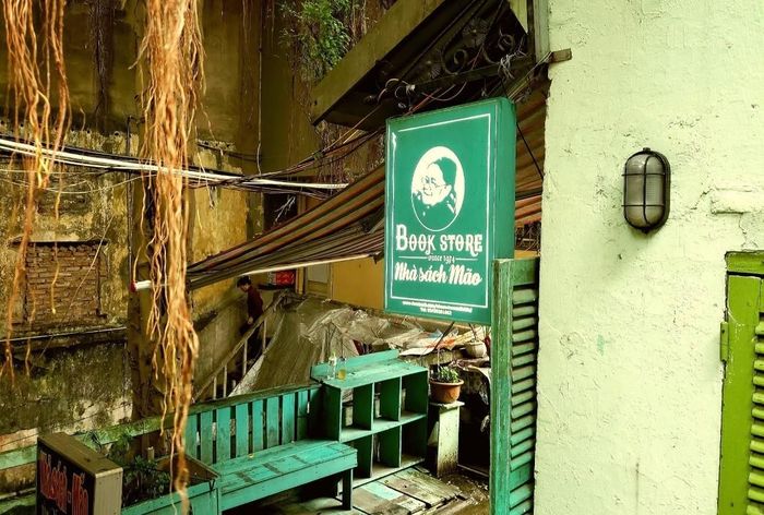  Hiệu sách Mão khởi nguồn từ một sạp sách từ thập niên 80 tại Hà Nội. Ảnh: Hiệu sách Mão.