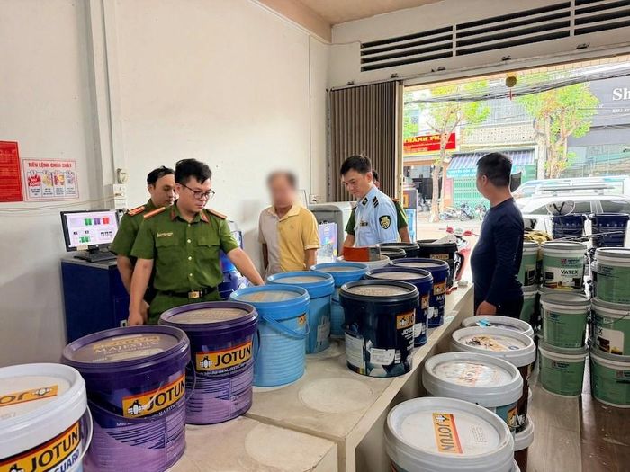 Lực lượng chức năng tỉnh Gia Lai kiểm tra, phát hiện hàng hoá có dấu hiệu giả mạo nhãn hiệu