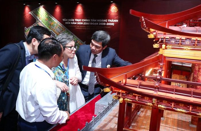 Mô hình không gian Điện Kính Thiên gây ấn tượng với khách quốc tế