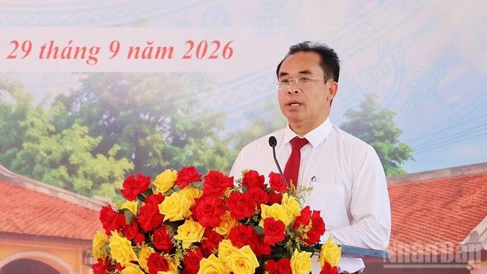 Phó Chủ tịch Ủy ban nhân dân thành phố Đà Nẵng Trần Anh Tuấn phát biểu tại lễ khánh thành. (Ảnh: QV)