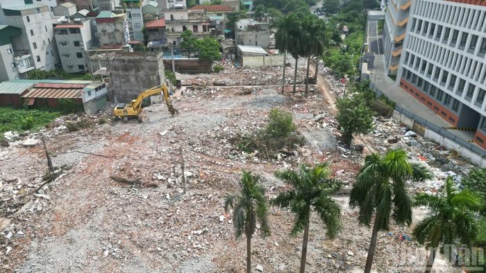 Đến cuối tháng 9, hình ảnh những căn nhà được tháo dỡ tại ngõ 252 Mỹ Đình đang cho thấy phần mặt bằng cuối cùng của dự án từng bước được giải phóng.