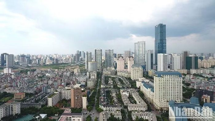Hạ tầng không chỉ là những công trình vật chất, mà là nền móng cho một chu kỳ tăng trưởng mới. (Ảnh: HNV)