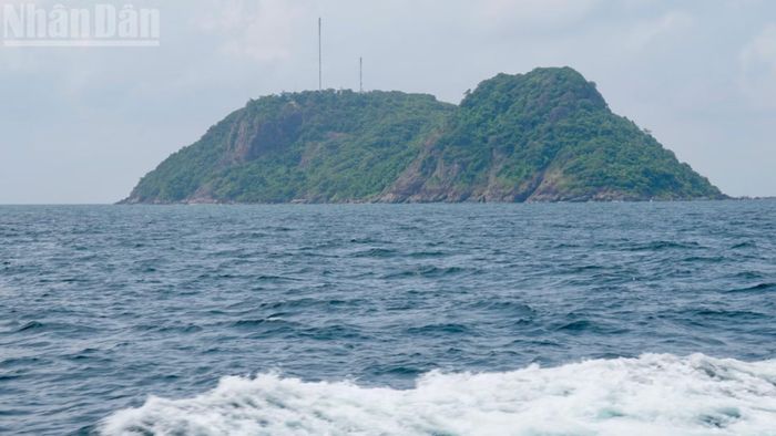 Đảo Hòn Chuối thuộc xã Sông Đốc, tỉnh Cà Mau. (Ảnh: LÊ THÀNH)