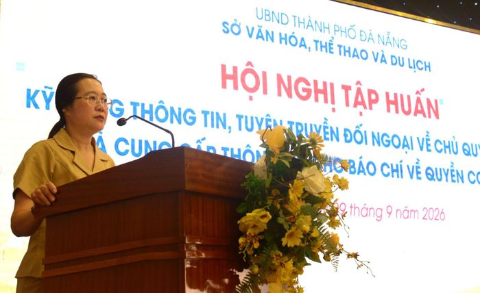  Đồng chí Nguyễn Thu Phương, Phó giám đốc Sở Văn hóa, Thể thao và Du lịch TP Đà Nẵng phát biểu khai mạc.  