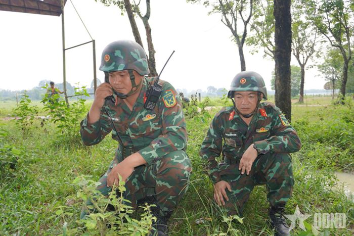 Chỉ huy hiệp đồng trong bảo đảm vượt sông.