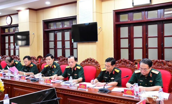 Các đại biểu dự hội nghị.