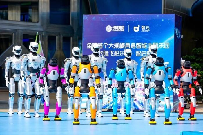 Robot tham gia nhiều hoạt động tại Chimelong Spaceship, từ hướng dẫn tham quan đến giáo dục khoa học. (Ảnh: China Daily)