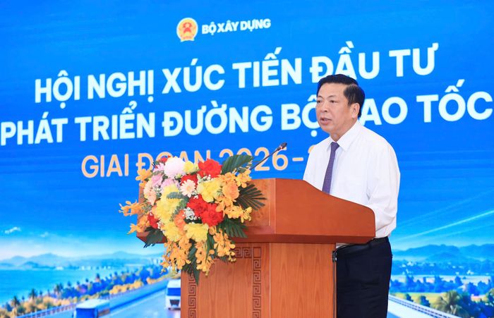 Bộ trưởng Bộ Xây dựng Trần Hồng Minh phát biểu tại hội nghị. Ảnh: MD