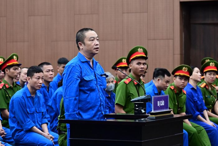  Bị cáo Trần Văn Trường, cựu Viện trưởng Viện Pháp y tâm thần Trung ương. Ảnh: GIA KHÁNH 