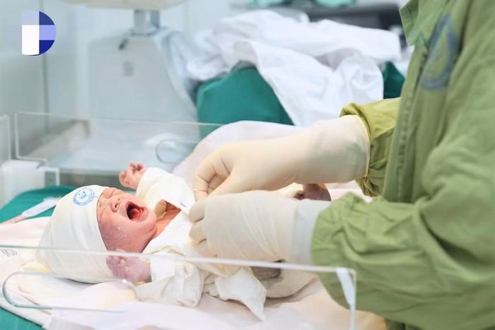 Nên thực hiện chẩn đoán di truyền trước sinh để sinh con khỏe mạnh - Ảnh BVCC