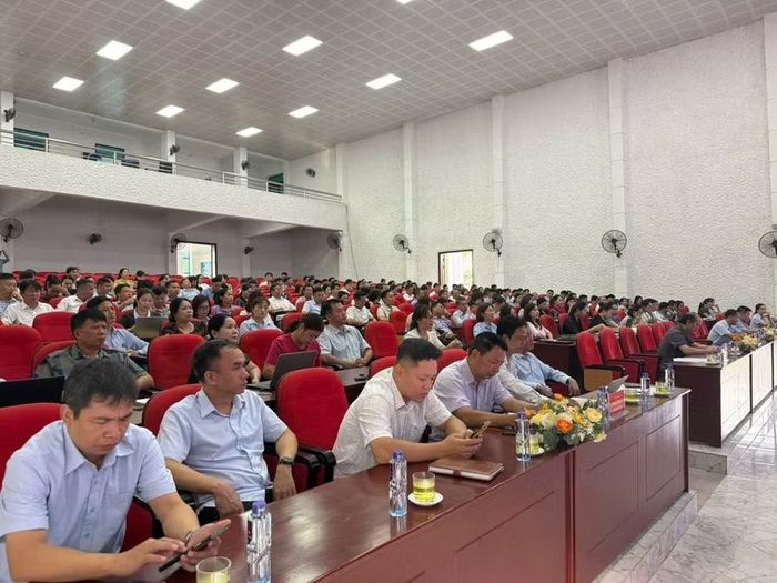 Các đại biểu dự tập huấn.