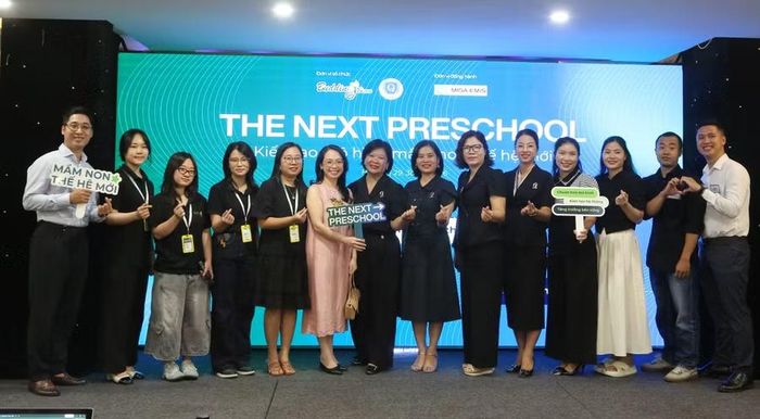 Đại diện Ban tổ chức chương trình tại sự kiện.