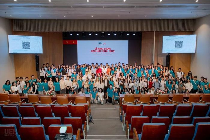 Lễ Khai giảng năm học 2026-2027 của Đại học Kinh tế TPHCM. Ảnh: UEH.