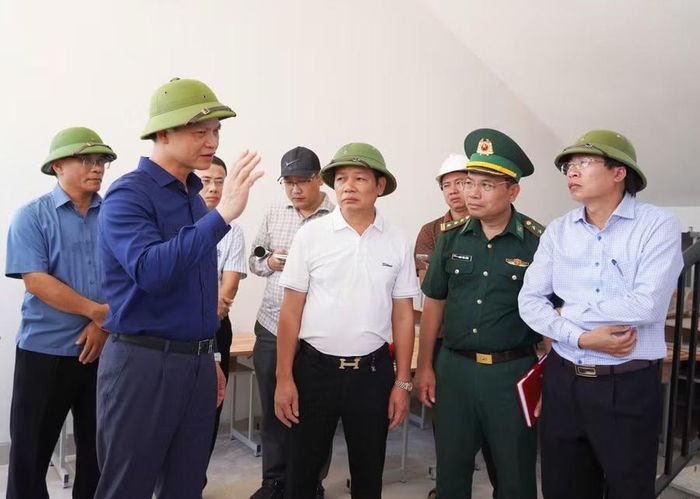 Bí thư Quảng Trị yêu cầu tập trung thi công để hoàn thành công trình trường nội trú theo kế hoạch.