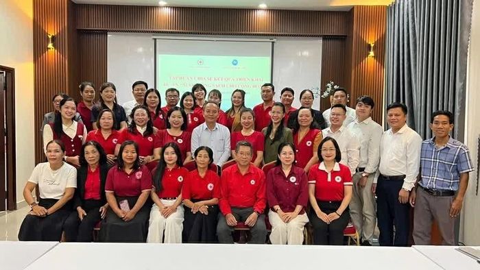 Các cán bộ, tình nguyện viên tham dự khóa tập huấn. (Ảnh: Hạnh Nguyên)