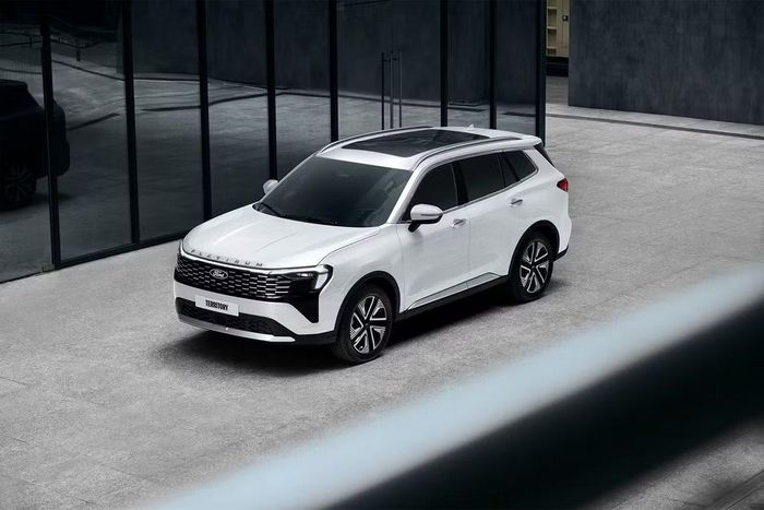 Phiên bản cao cấp mới Territory Platinum 2026 được giảm giá trực tiếp 60 triệu đồng - Ảnh: FVL