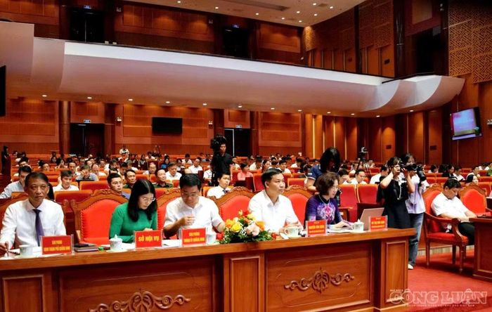 Đại biểu tham dự Hội nghị tổng kết công tác thành lập TP Quảng Ninh diễn ra ngày 29/9.