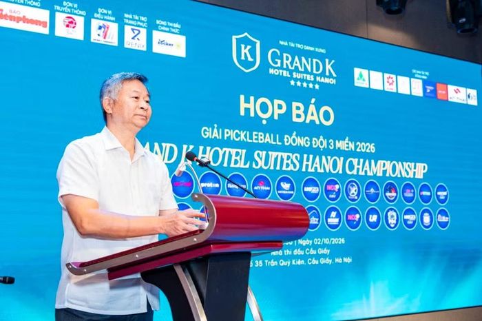 Ông Nguyễn Triều Dương, Tổng Giám đốc Công ty TNHH Đầu tư và Xây dựng Đông Đô, đại diện Ban tổ chức, phát biểu tại họp báo. Ảnh: BTC