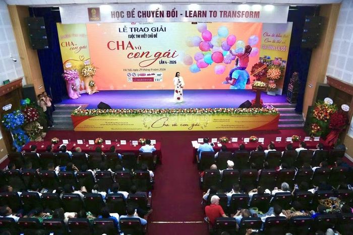 Toàn cảnh lễ tổng kết và trao giải cuộc thi viết “Cha và con gái” lần thứ 4 năm 2026