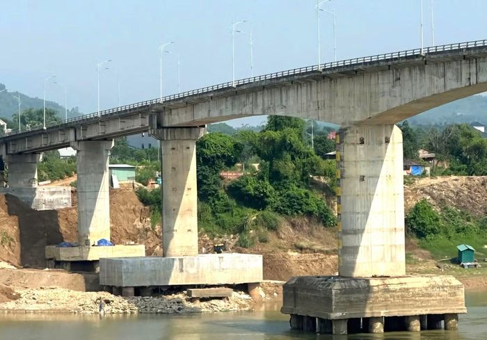 Nhà thầu UDIDECO, đơn vị thi công cầu trước đây, đề xuất tự bỏ kinh phí sửa chữa, phương án sửa chữa được chấp thuận từ tháng 2/2026.