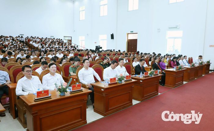 Quang cảnh buổi lễ