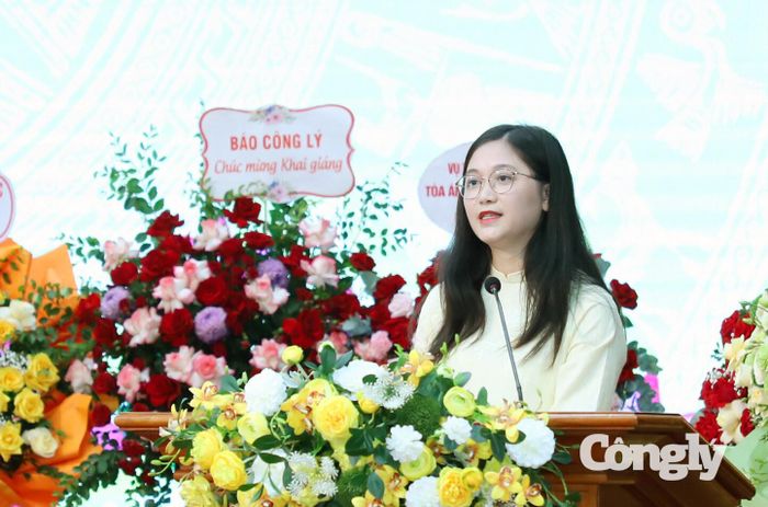 Giảng viên Đỗ Nhật Ánh - Trưởng Bộ môn Pháp luật Hình sự, Giảng viên Khoa Đại học, đại diện đội ngũ giảng viên trẻ Học viện Tòa án phát biểu
