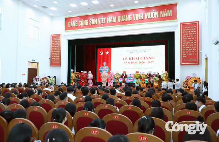 Toàn cảnh buổi lễ