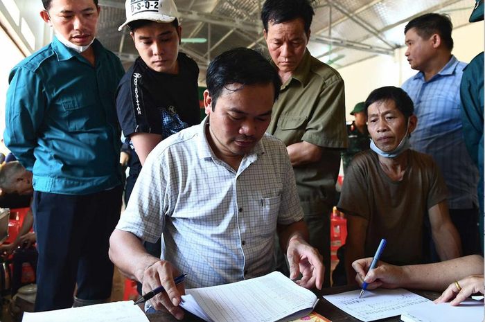 Mức phụ cấp và chính sách BHXH đối với người hoạt động không chuyên trách ở cơ sở được quan tâm. Ảnh minh họa: Thạch Thảo.