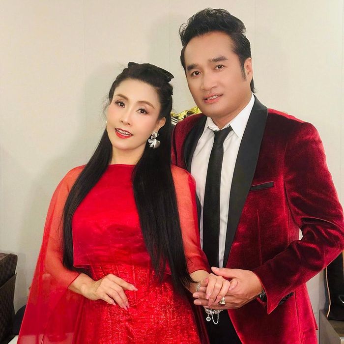 Kiều Oanh và ông xã - NSƯT Hoàng Nhất thấu hiểu nên hôn nhân luôn nhẹ nhàng, bình yên. 