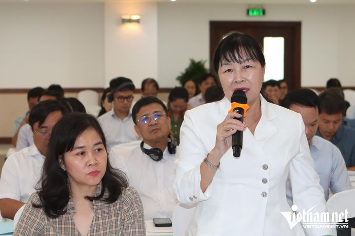 Đại diện Sở Dân tộc và Tôn giáo các tỉnh, thành chia sẻ tại hội thảo