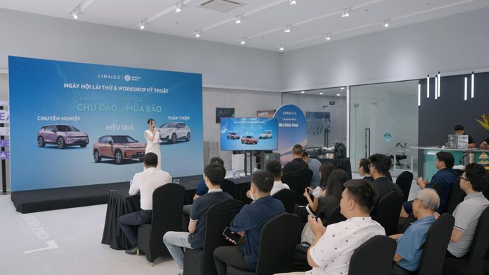 Sự kiện thu hút các chủ sở hữu xe Lynk & Co tại khu vực Hà Nội.