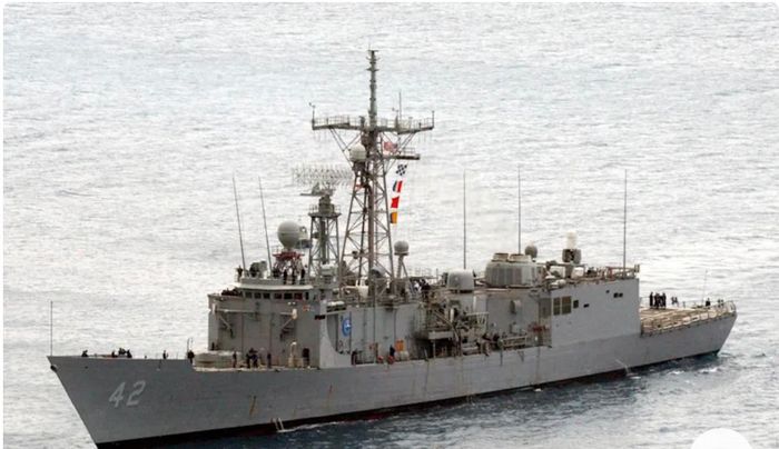 Tàu chiến USS Klakring. Ảnh: US Navy