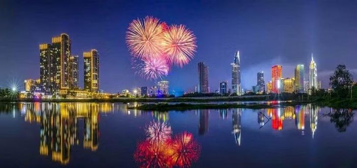 Vẻ đẹp về đêm của Thành phố Hồ Chí Minh. (Ảnh: CTV/Vietnam+)